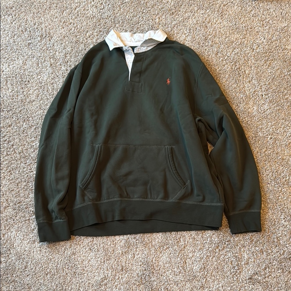 Dark Green Polo Ralph Lauren Sweatshirt with White Collar